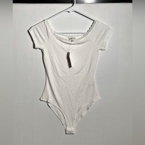 White ribbed lave trim bodysuit XS NWT